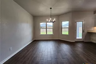 718 Golden Eagle Dr, Salado, TX 76571 - Photo 7