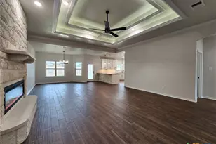 718 Golden Eagle Dr, Salado, TX 76571 - Photo 5