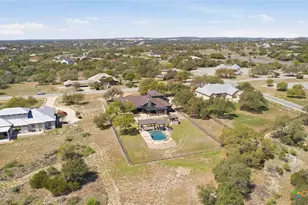 439 Mystic Pkwy, Spring Branch, TX 78070 - Photo 9