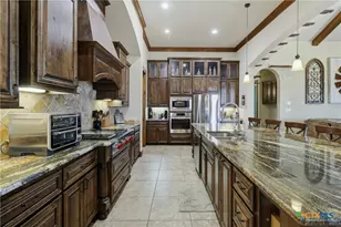 439 Mystic Pkwy, Spring Branch, TX 78070 - Photo 5