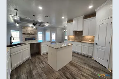 724 Golden Eagle Drive, Salado, TX 76571 - Photo 11