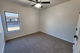 724 Golden Eagle Dr, Salado, TX 76571 - Photo 17