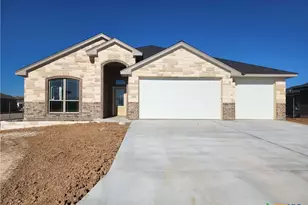 724 Golden Eagle Dr, Salado, TX 76571 - Photo 1