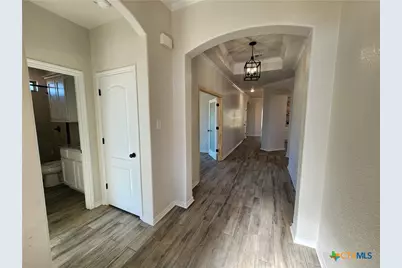 724 Golden Eagle Drive, Salado, TX 76571 - Photo 3