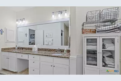 2321 Brittany Grace, New Braunfels, TX 78130 - Photo 17