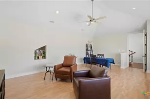 2230 Windsor Pl, New Braunfels, TX 78130 - Photo 39