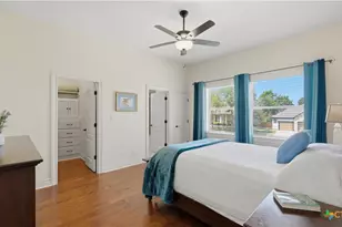 2230 Windsor Pl, New Braunfels, TX 78130 - Photo 33