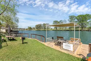 2230 Windsor Pl, New Braunfels, TX 78130 - Photo 47