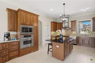 2230 Windsor Pl, New Braunfels, TX 78130 - Photo 11