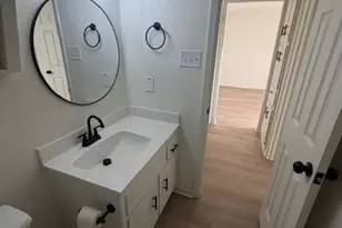 1005 Eastside Dr, Killeen, TX 76543 - Photo 3