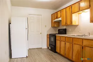 208 Gibson St, Copperas Cove, TX 76522 - Photo 3