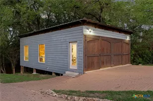 200 Redbird Ln, Kingsbury, TX 78638 - Photo 29