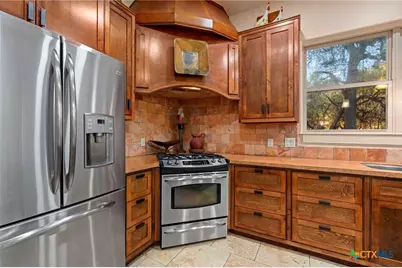 200 Redbird Lane, Kingsbury, TX 78638 - Photo 13