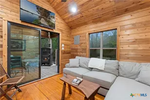 200 Redbird Ln, Kingsbury, TX 78638 - Photo 43