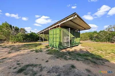 900 Summit Pass, San Marcos, TX 78666 - Photo 23