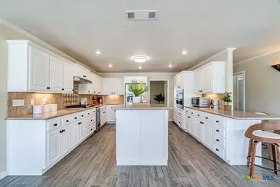 8301 Brewer Lane, Salado, TX 76571 - Photo 11