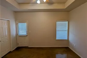 229 Anne Louise Dr, New Braunfels, TX 78130 - Photo 9