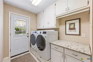 9106 Sundew Cir, San Antonio, TX 78266 - Photo 17