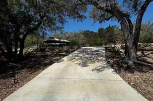626 Hillclimb, Canyon Lake, TX 78133 - Photo 7