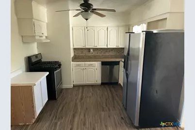 304 Oak Street, Copperas Cove, TX 76522 - Photo 5