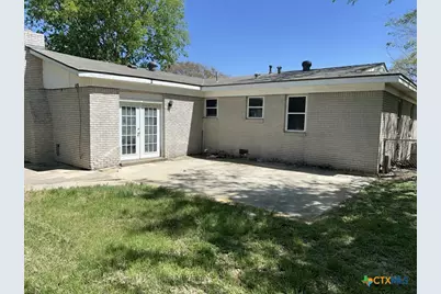 304 Oak Street, Copperas Cove, TX 76522 - Photo 13