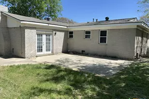 304 Oak St, Copperas Cove, TX 76522 - Photo 13