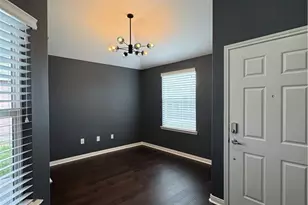 210 Yellowstone Dr, Victoria, TX 77904 - Photo 3