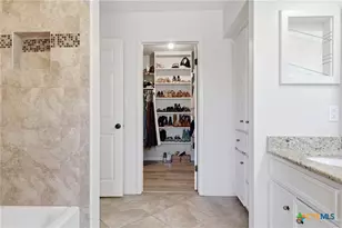 118 Santa Fe, Victoria, TX 77904 - Photo 25