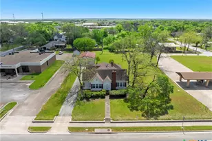 708 E Texas Ave, Mart, TX 76664 - Photo 5