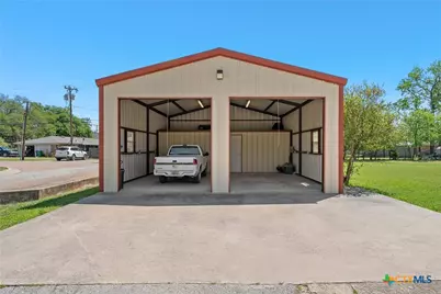708 E Texas Avenue, Mart, TX 76664 - Photo 27