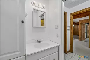 2630 Ponderosa Dr, New Braunfels, TX 78132 - Photo 15