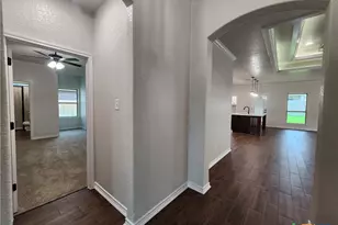 712 Golden Eagle Dr, Salado, TX 76571 - Photo 13