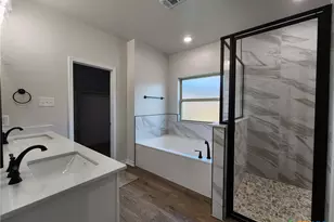 700 Golden Eagle Dr, Salado, TX 76571 - Photo 27