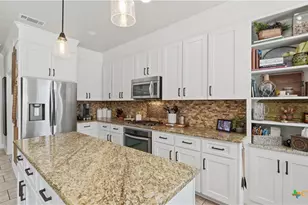 440 Oak Trce, New Braunfels, TX 78132 - Photo 21