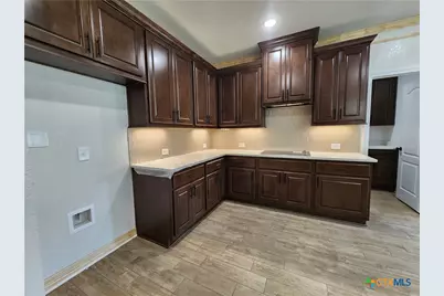 806 Eagle Heights Drive, Salado, TX 76571 - Photo 11