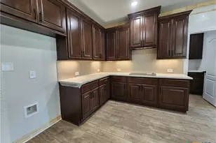 806 Eagle Hts Dr, Salado, TX 76571 - Photo 11