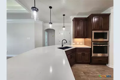 806 Eagle Heights Drive, Salado, TX 76571 - Photo 27