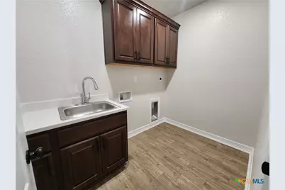 806 Eagle Heights Drive, Salado, TX 76571 - Photo 17