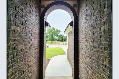 806 Eagle Heights Drive, Salado, TX 76571 - Photo 5