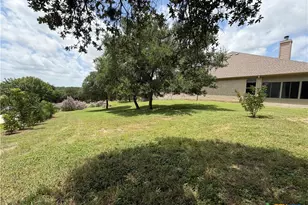 849 Santa Cruz Ln, New Braunfels, TX 78132 - Photo 3