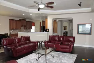 849 Santa Cruz Ln, New Braunfels, TX 78132 - Photo 5