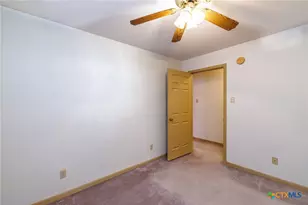 806 St Michael St, Gonzales, TX 78629 - Photo 19