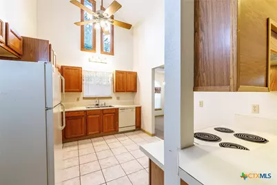 806 Saint Michael Street, Gonzales, TX 78629 - Photo 11