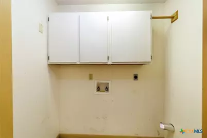 806 Saint Michael Street, Gonzales, TX 78629 - Photo 17