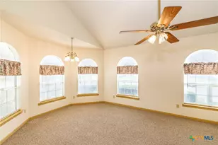 806 St Michael St, Gonzales, TX 78629 - Photo 3