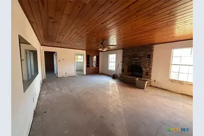 899 & 917 County Road 4810, Copperas Cove, TX 76522 - Photo 9