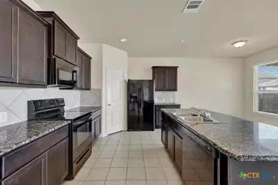 1355 Fall Cover, New Braunfels, TX 78130 - Photo 7