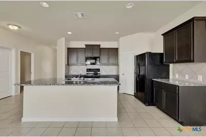 1355 Fall Cover, New Braunfels, TX 78130 - Photo 5