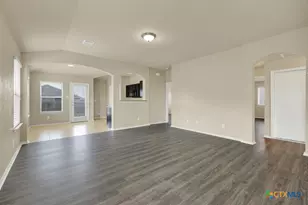 1512 Doncaster Dr, Seguin, TX 78155 - Photo 3