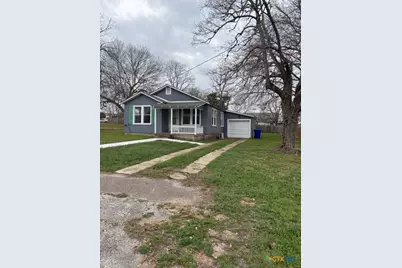 308 Poth Street, Yoakum, TX 77995 - Photo 1